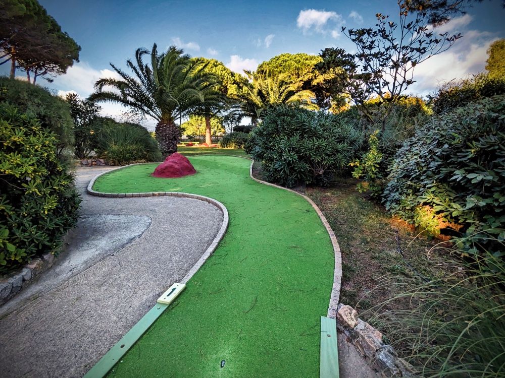 Parcours minigolf Borneo
